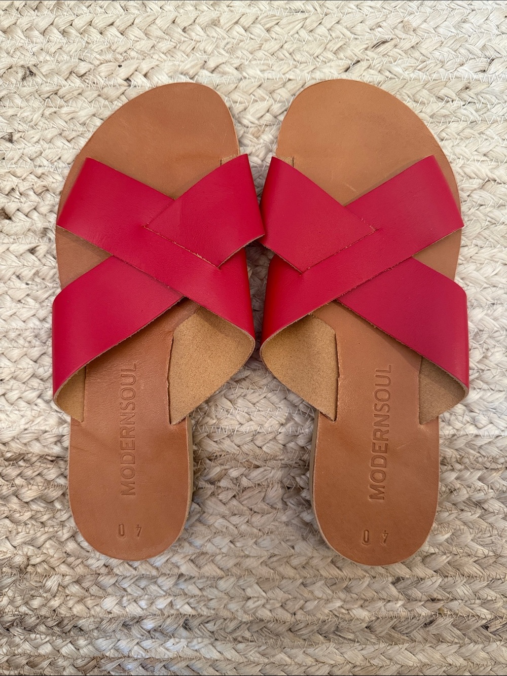 NWOB: Modern Soul Greek Red Crisscross Leather Slide Sandals, sz 40